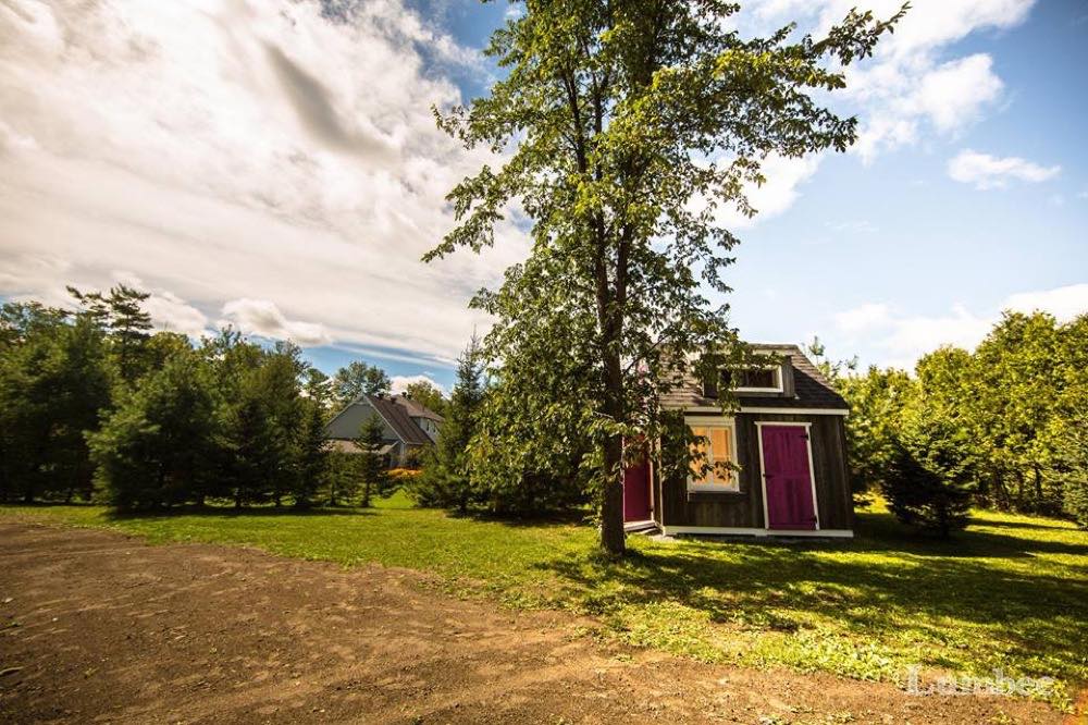 Lumbec Tiny Houses in Gatineau, Quebec