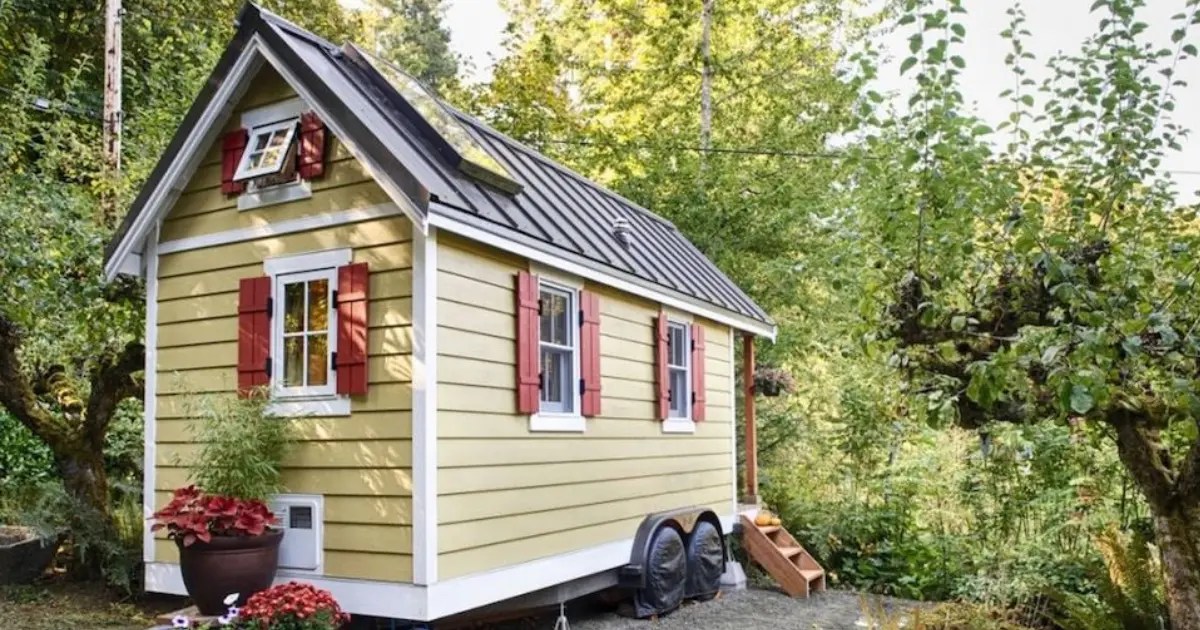 Where Can You Put a Tiny House? Laws & Parking Locations