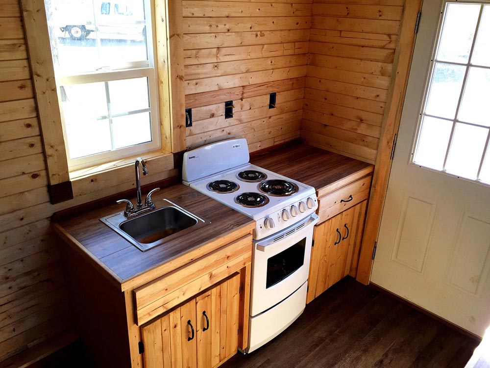 Sonoma by SunWest Tiny Homes Tiny Living