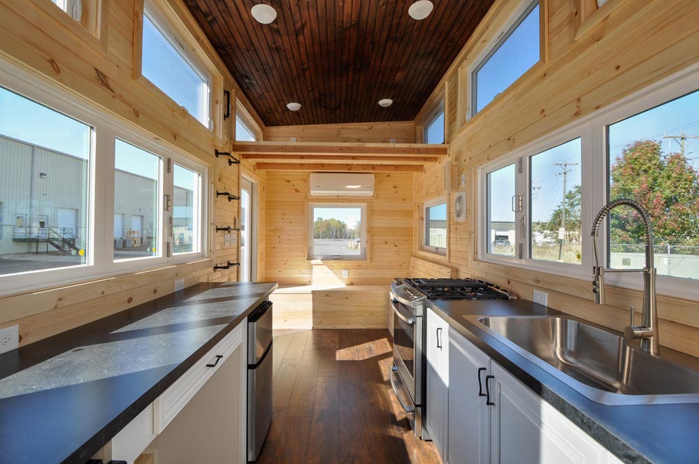 Hillside by Tiny House Building Company Tiny Living