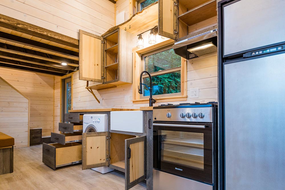 Heather's 37' Gooseneck Tiny House by Mitchcraft Tiny Homes Tiny Living