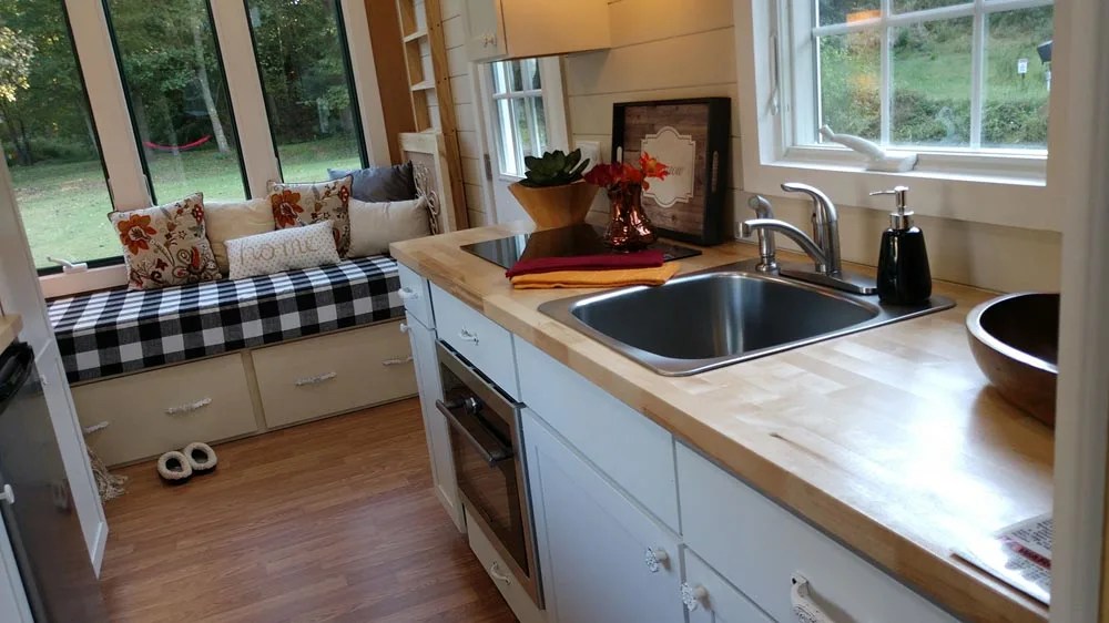 Sparrow by Blue Sky Tiny Homes Tiny Living