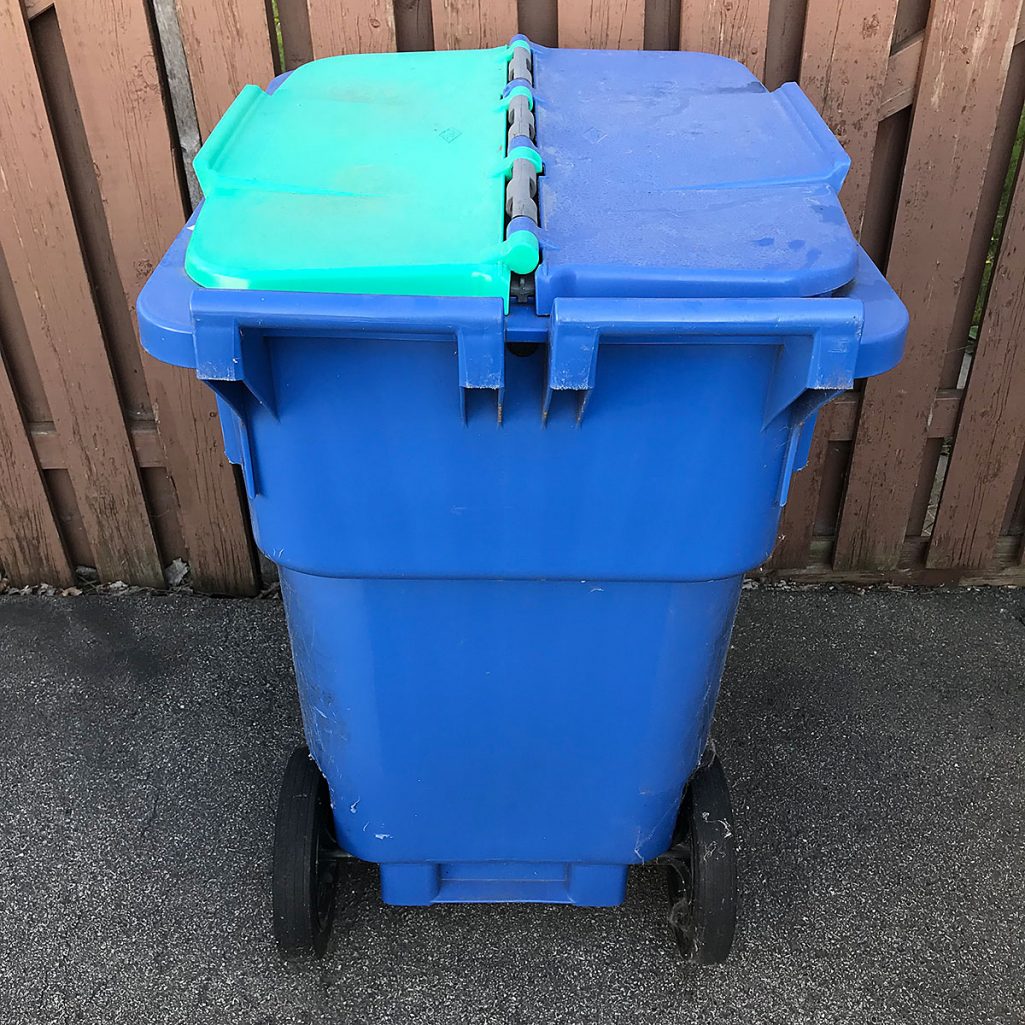 Recycling bin 3 · Tiny Trash Can
