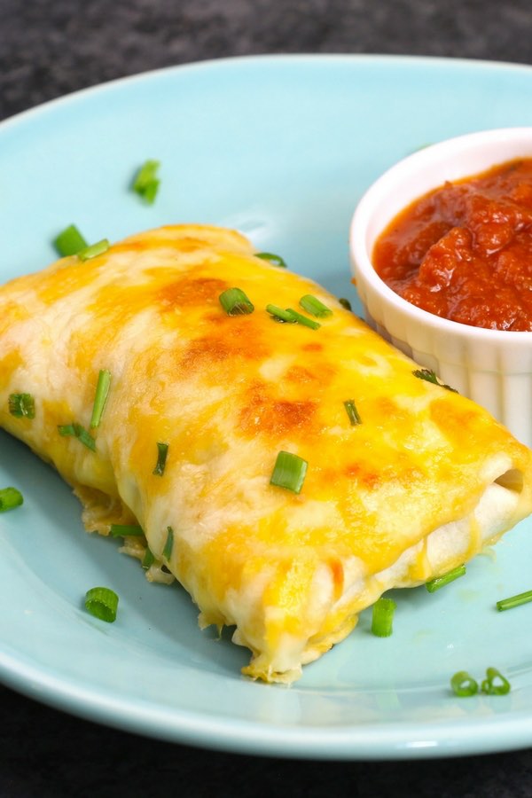 Cheesy Burrito Casserole Recipe (with Video) TipBuzz