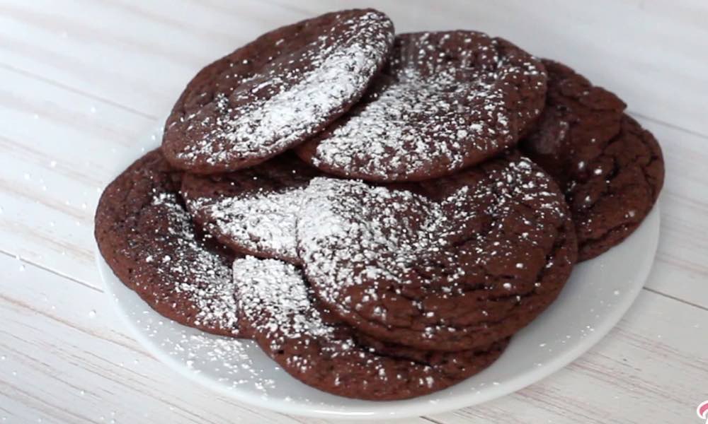 Rolo Stuffed Cake Mix Cookies Recipe (with Video) TipBuzz