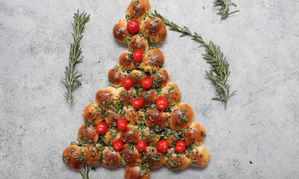 Pull Apart Christmas Tree Christmas Tree Pull Apart Pizza Bread TipBuzz