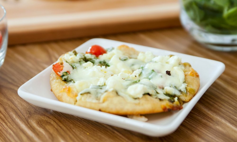 Greek Pita Pizza TipBuzz