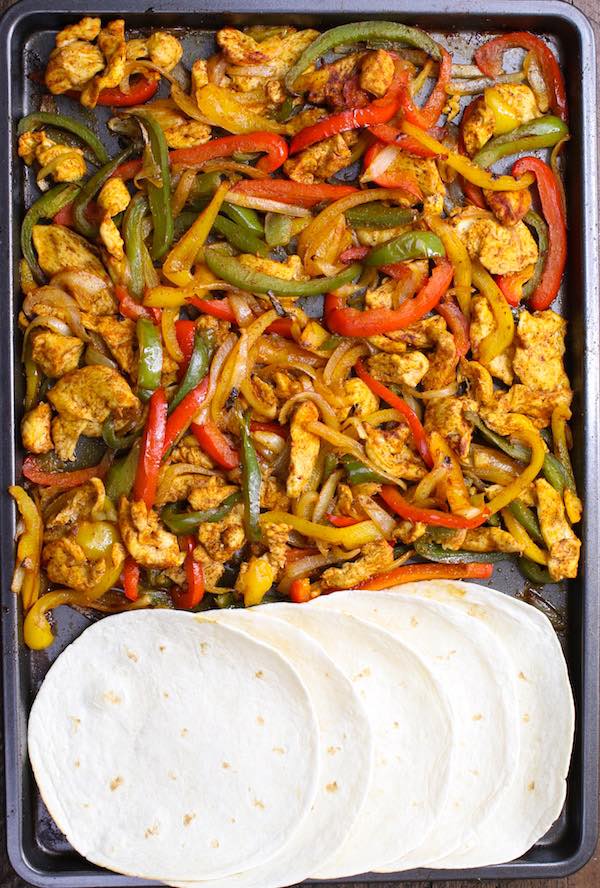 Sheet Pan Chicken Fajitas (Oven Baked) TipBuzz