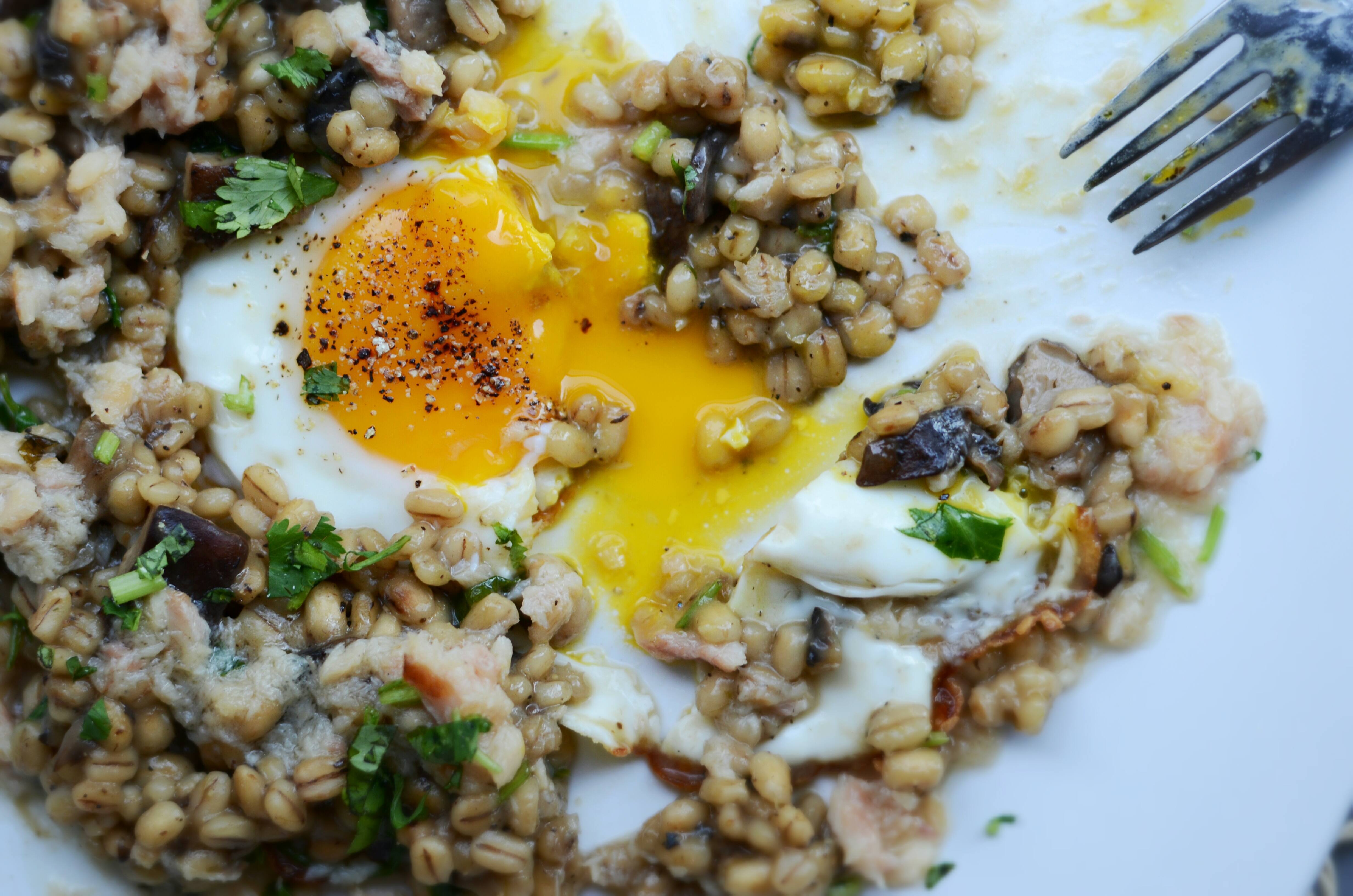 11 Things You Should Put a Fried Egg On
