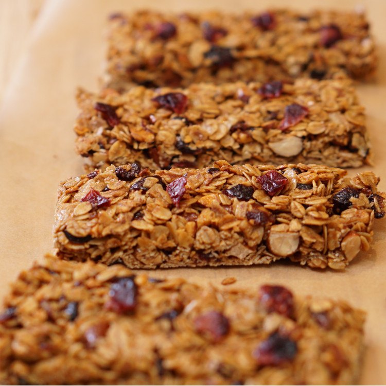 Crunchy Homemade Granola Bars Recipe & Video TipHero