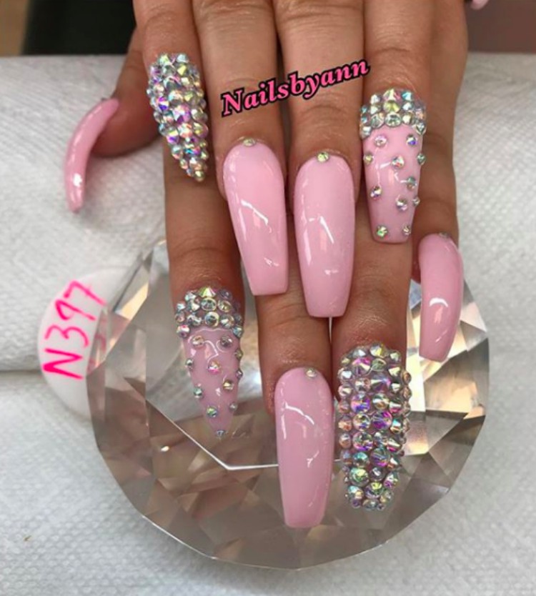 9 Ridiculous Nail Trends TipHero