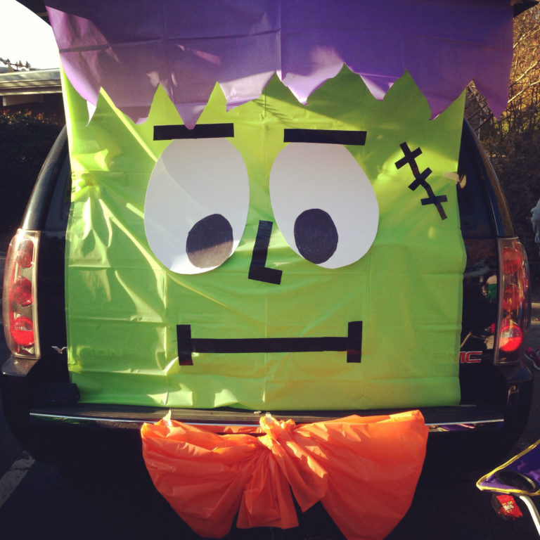 16 Ways to Decorate Your Car For Trunk or Treat Tip Junkie