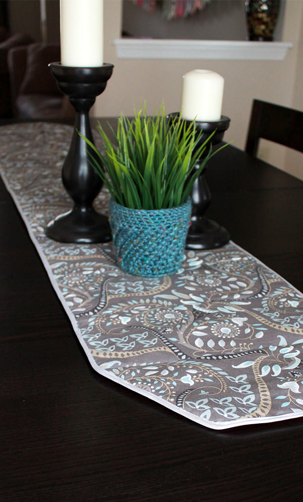 Table Runner Hot Pad Tip Junkie
