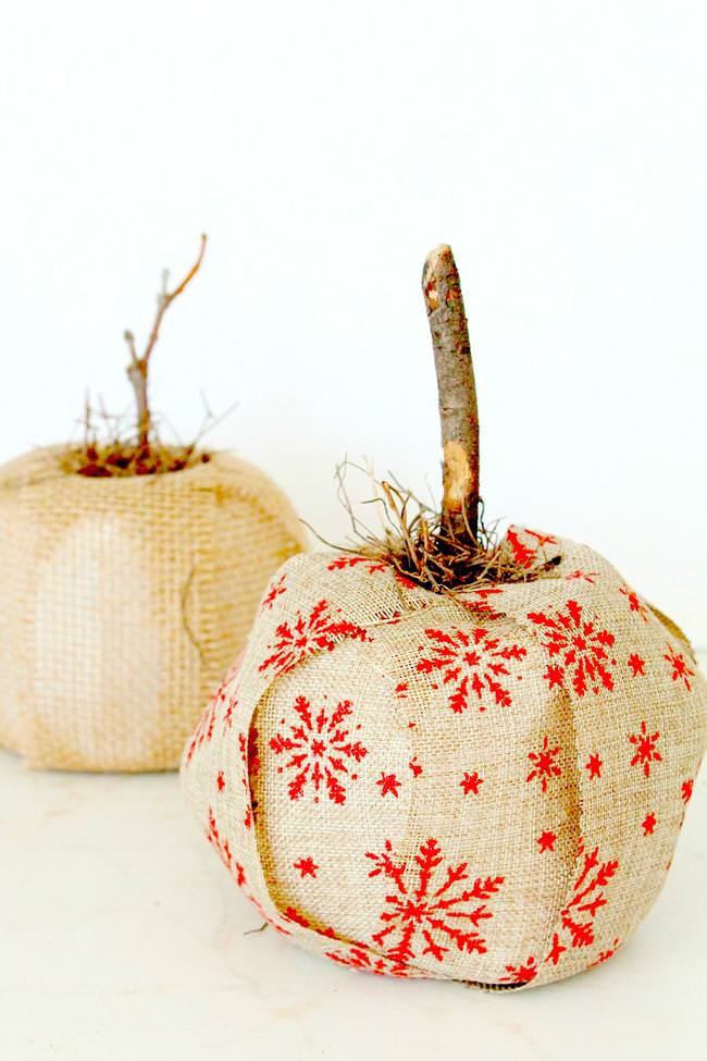 DIY burlap pumpkins Tip Junkie