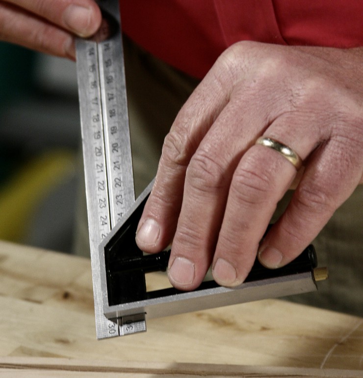 How to Use a Combination Square ACE Tips & Advice