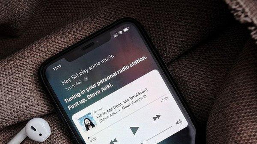 Tips on using the feature to automatically switch AirPods between iOS devices