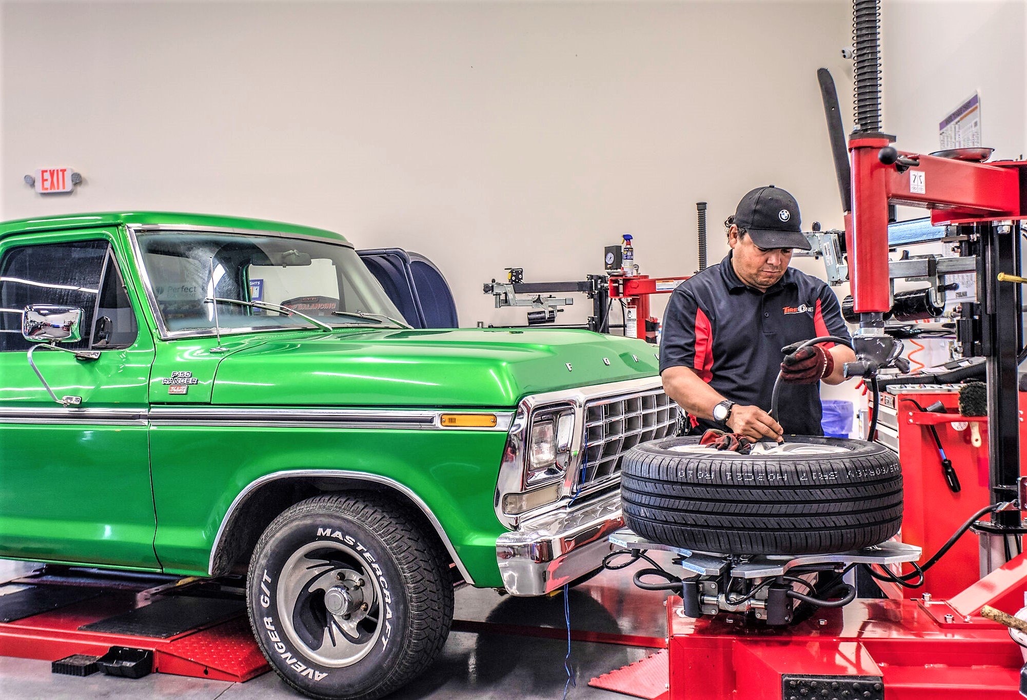 No.1 Tires Shop in Nashville TN (615) 4658171 TIRE ONE