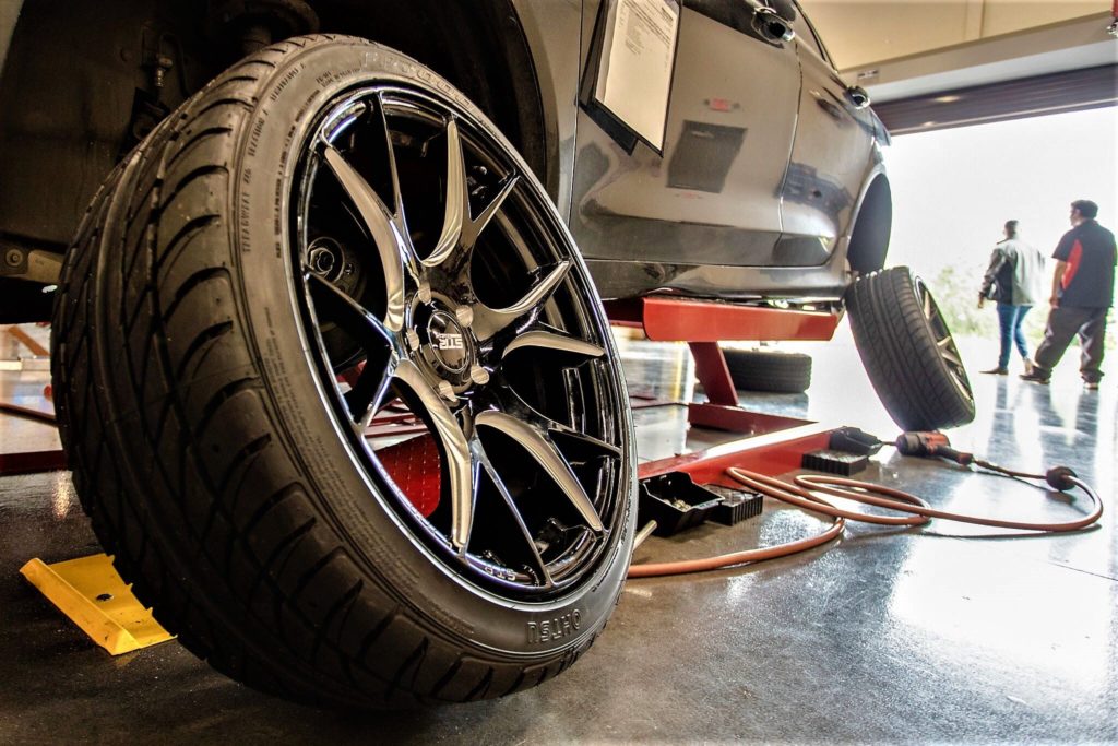 No.1 Tires Shop in Nashville TN (615) 4658171 TIRE ONE