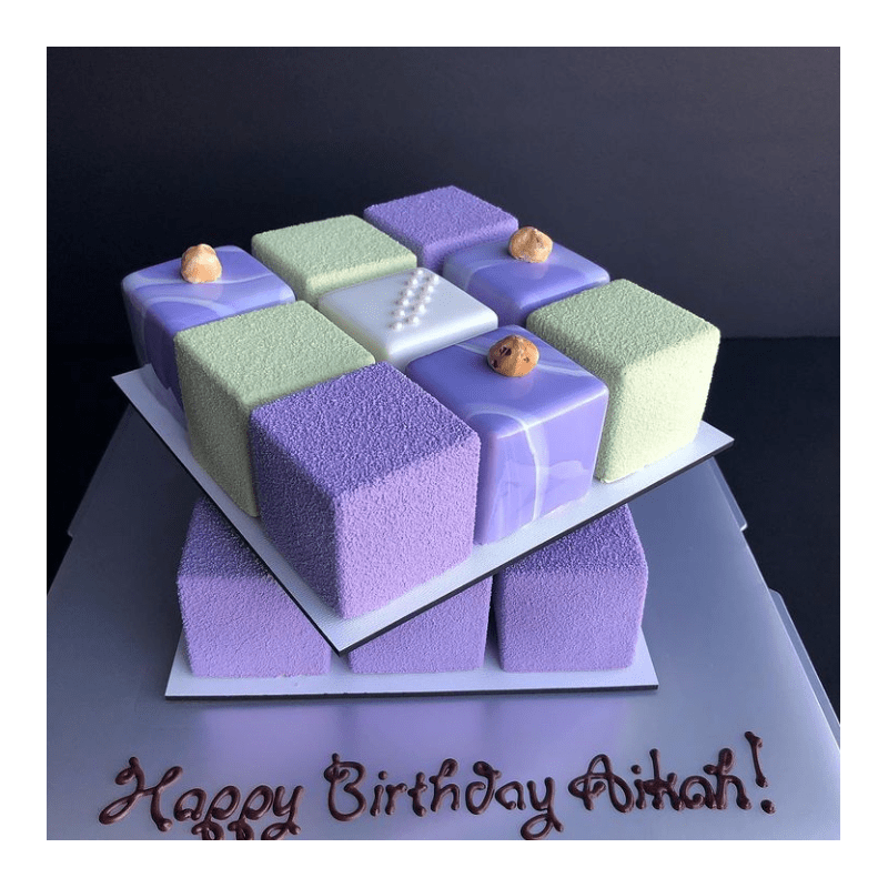 Cube cake 17 in Edmonton