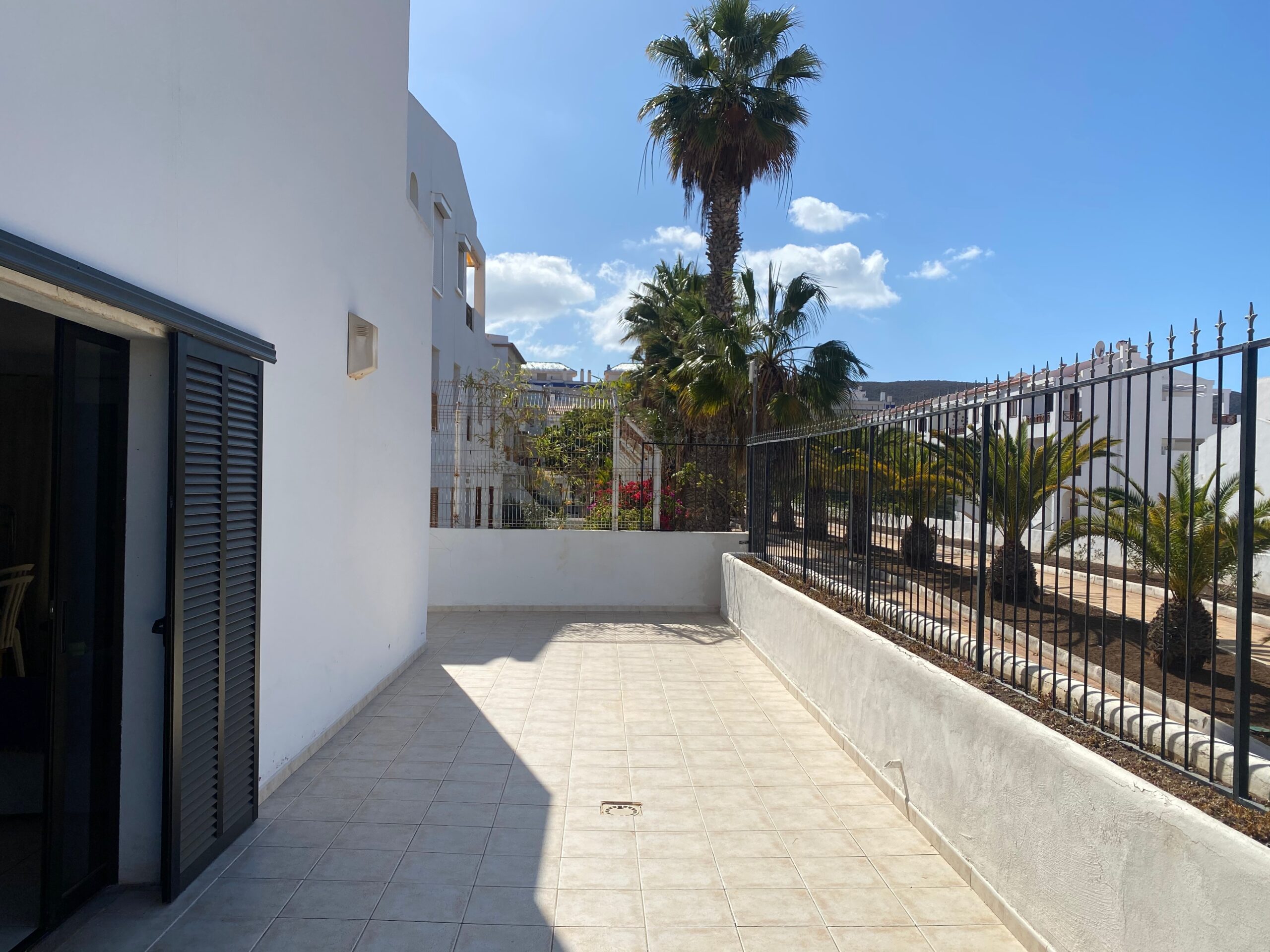 OneBed Victoria Court Apartment 40A1 Victoria Court Apartments