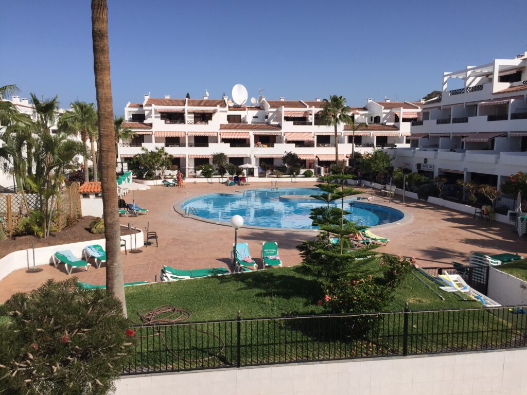 OneBed Victoria Court Apartment 33A2 Victoria Court Apartments