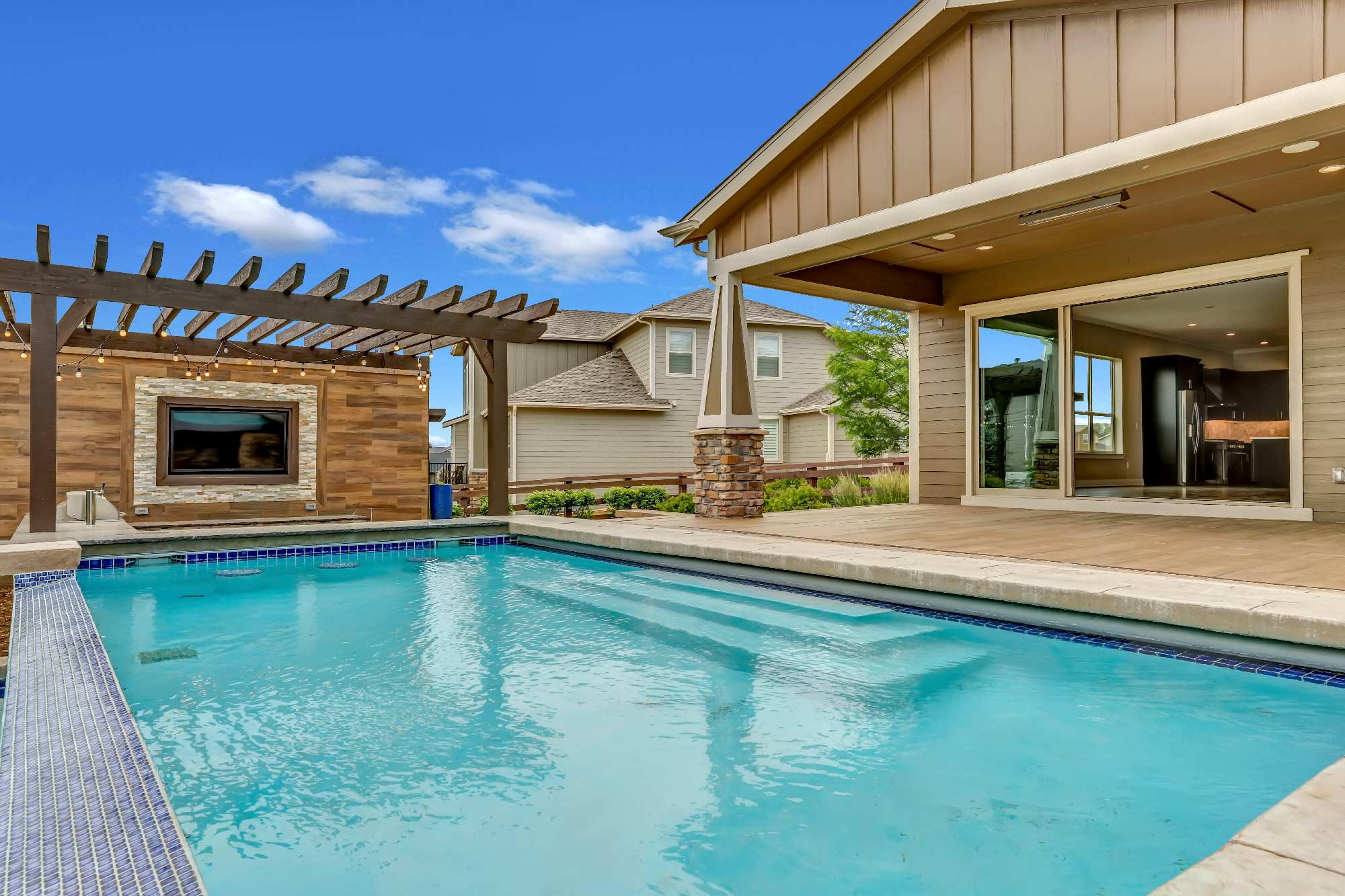 Sell your home Teresa Lomax & Marie Raines Equity Colorado Real Estate