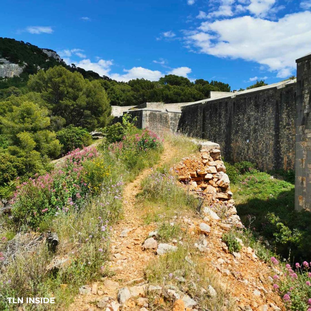 L’histoire fascinante du Fort du Grand SaintAntoine De site défensif(04)
