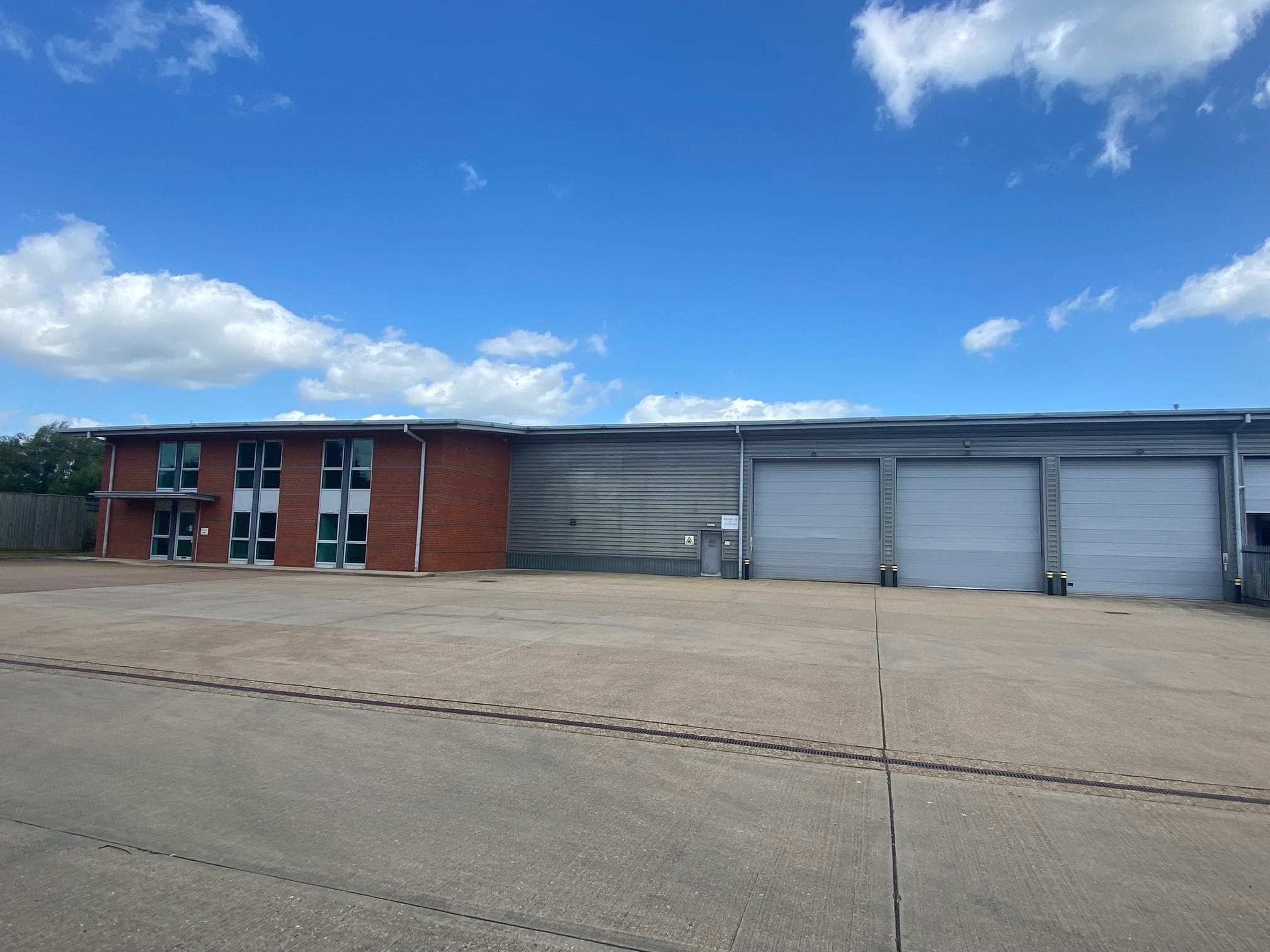 Unit 3 Bilton Way, Enfield, London EN3 6EU TLRE Commercial Real Estate