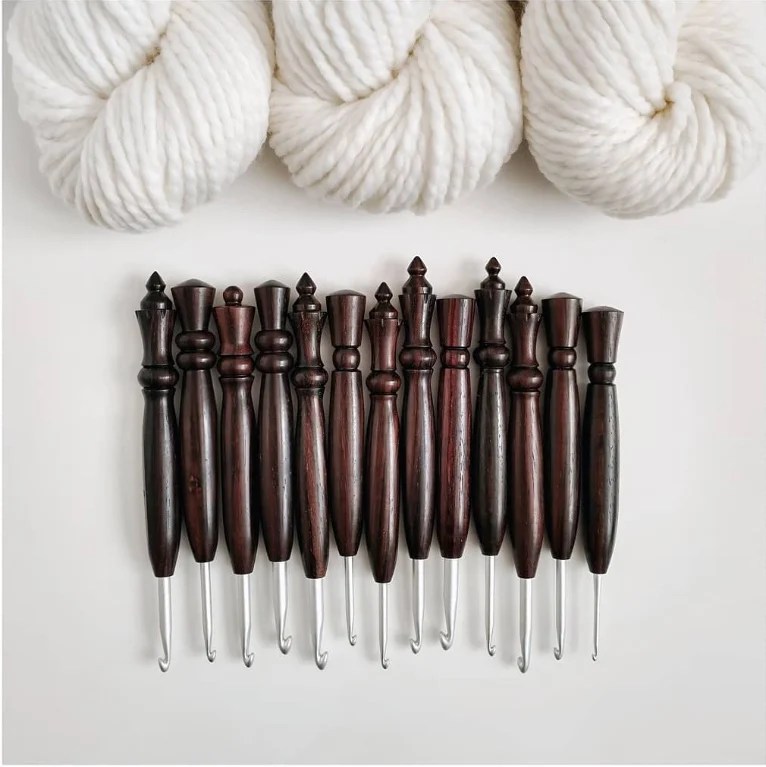 10 MustHave Crochet Tools + Notions from a Pro Pattern Designer TL