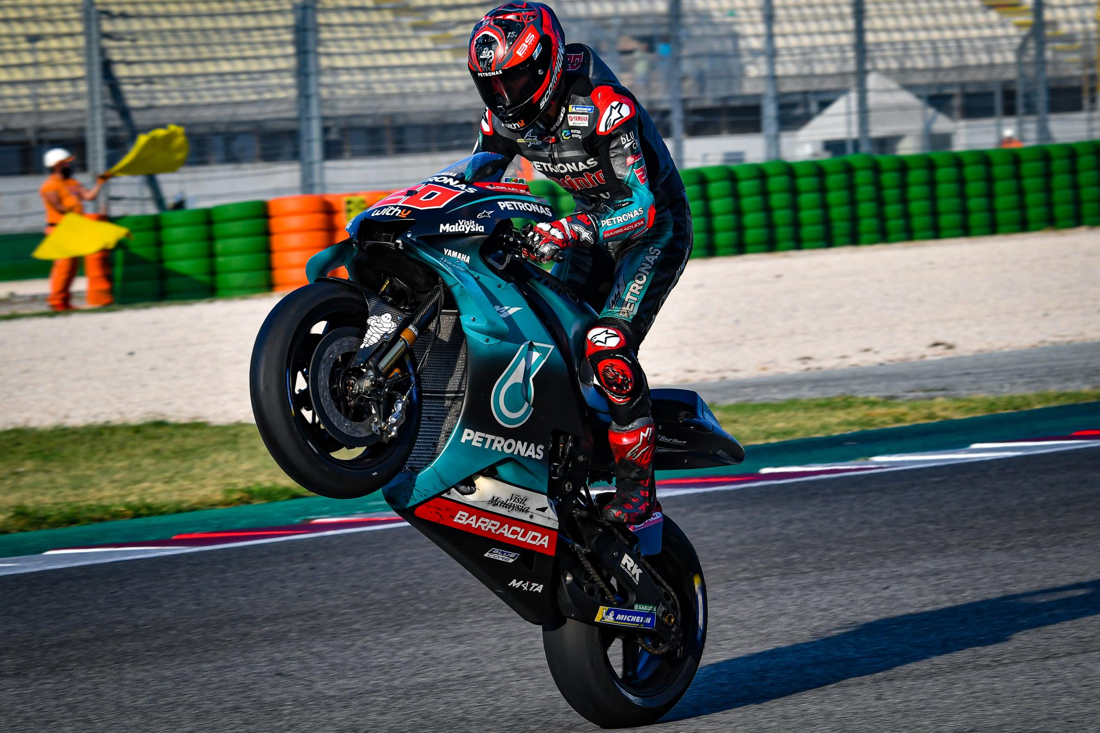 Fabio Quartararo Hanya 0,01 detik dari Rekor . . . Hasil Lengkap test