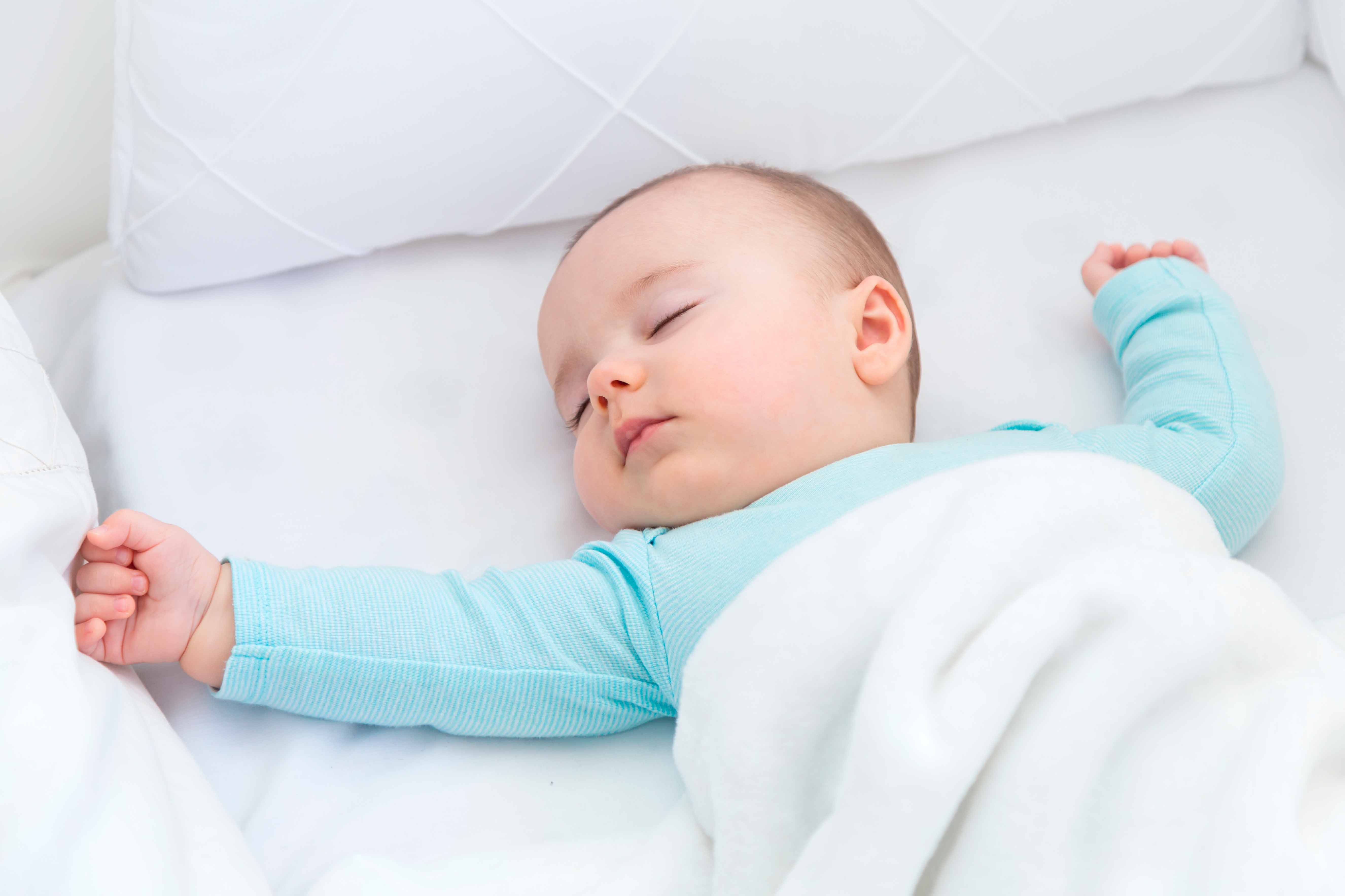 El reflejo tónico asimétrico cervical es un reflejo primitivo