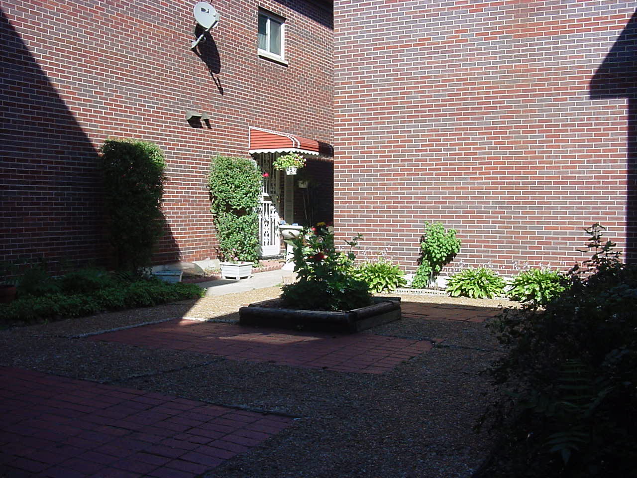 Noble Tailor Made Property Service inc, AMO®