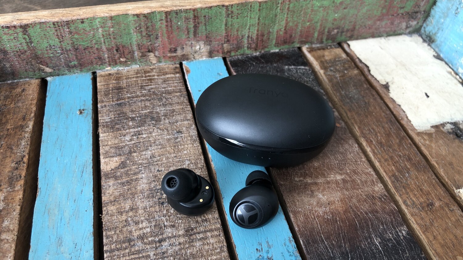 These 3 Wireless Gadgets Give You a Lot of Bang for the Buck The