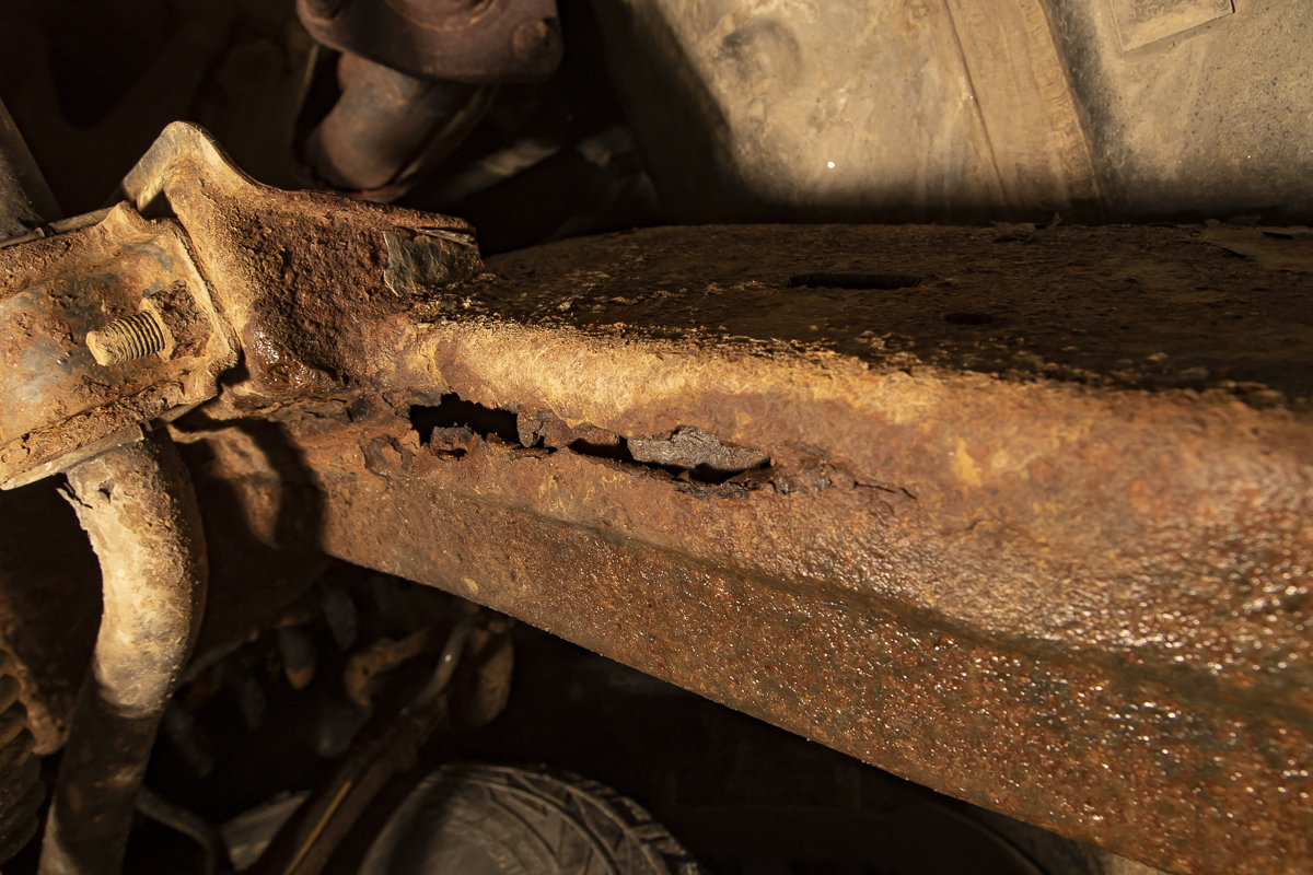 2006 with broken frame no help from Toyota Page 2