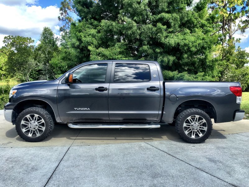 Running Boards For A 2016 Toyota Tundra