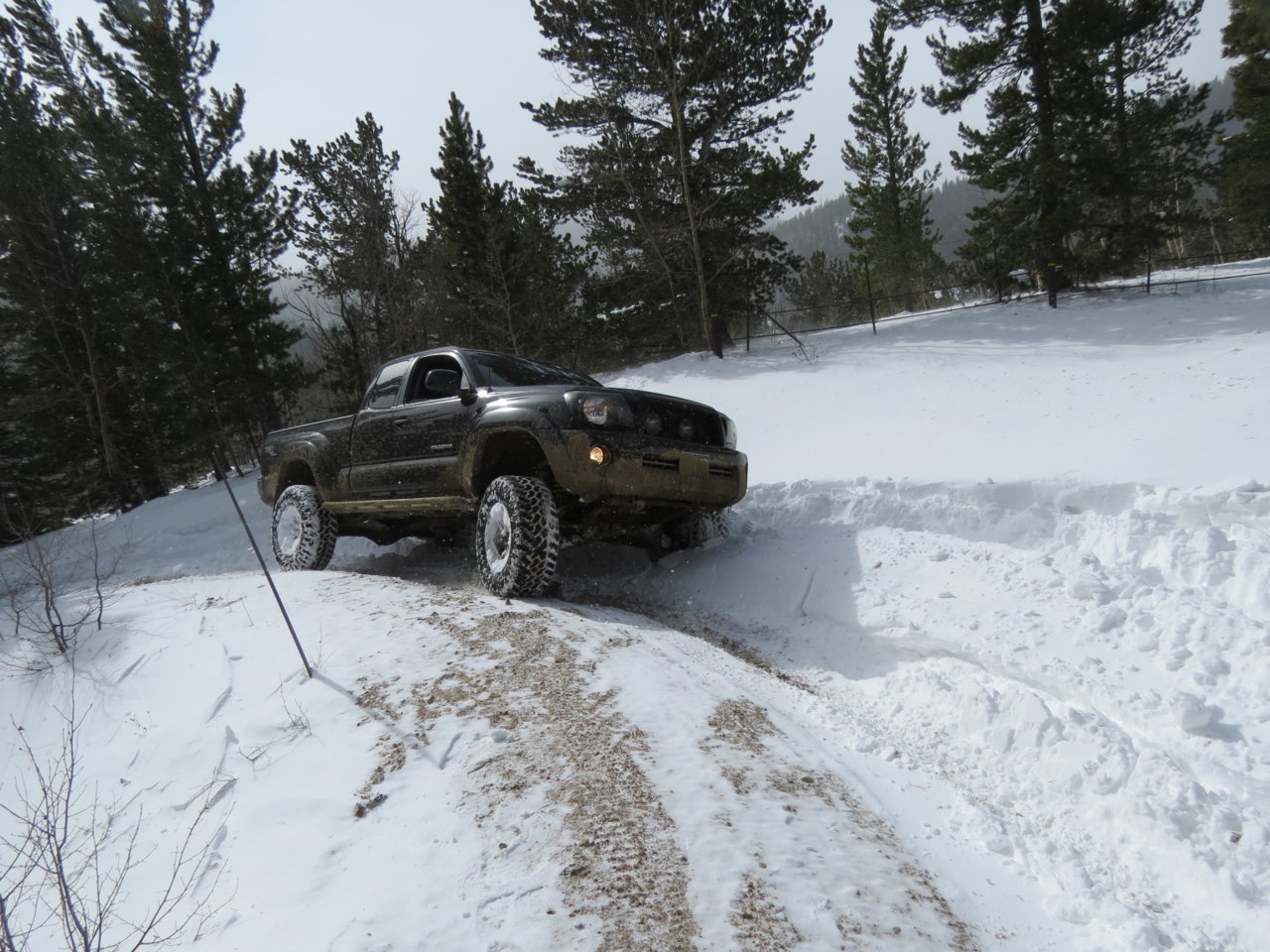 Snow chains | Toyota Tundra Forum