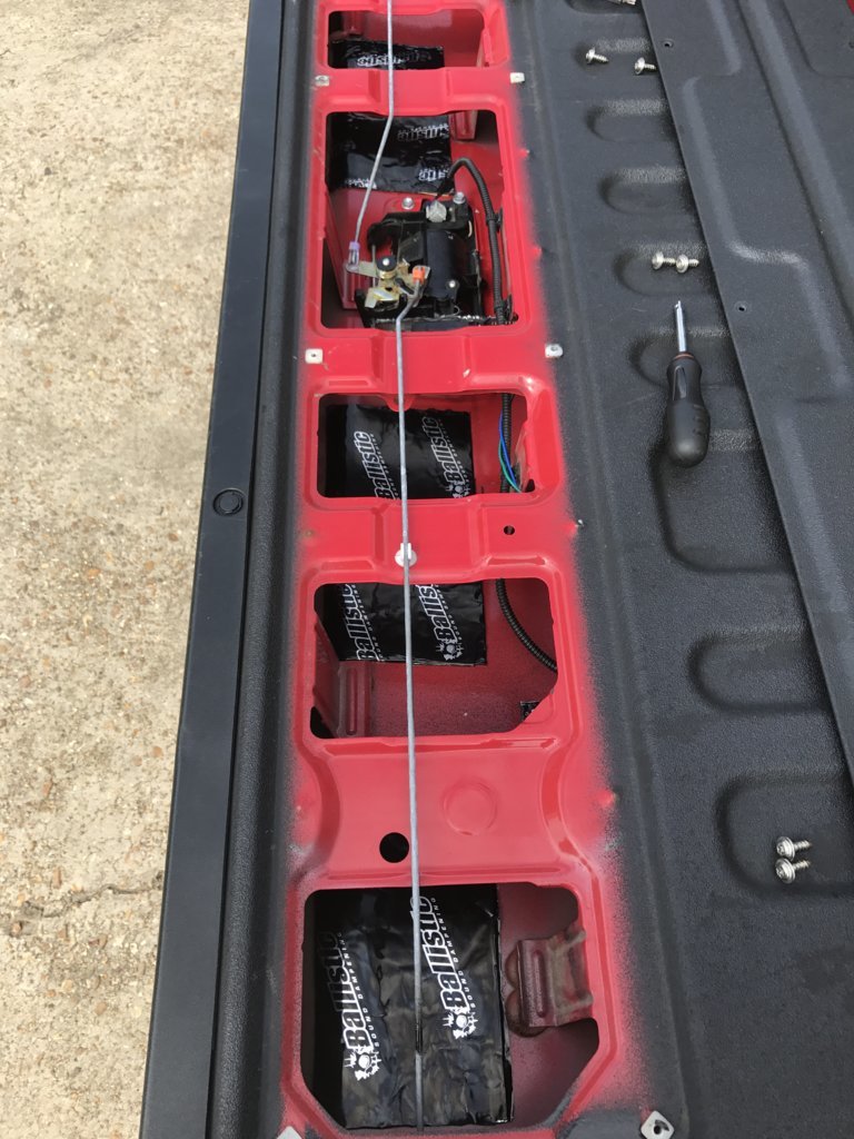 Toyota Tundra Power Tailgate Lock