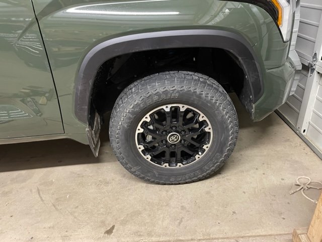 1" leveling kit installed | Toyota Tundra Forum
