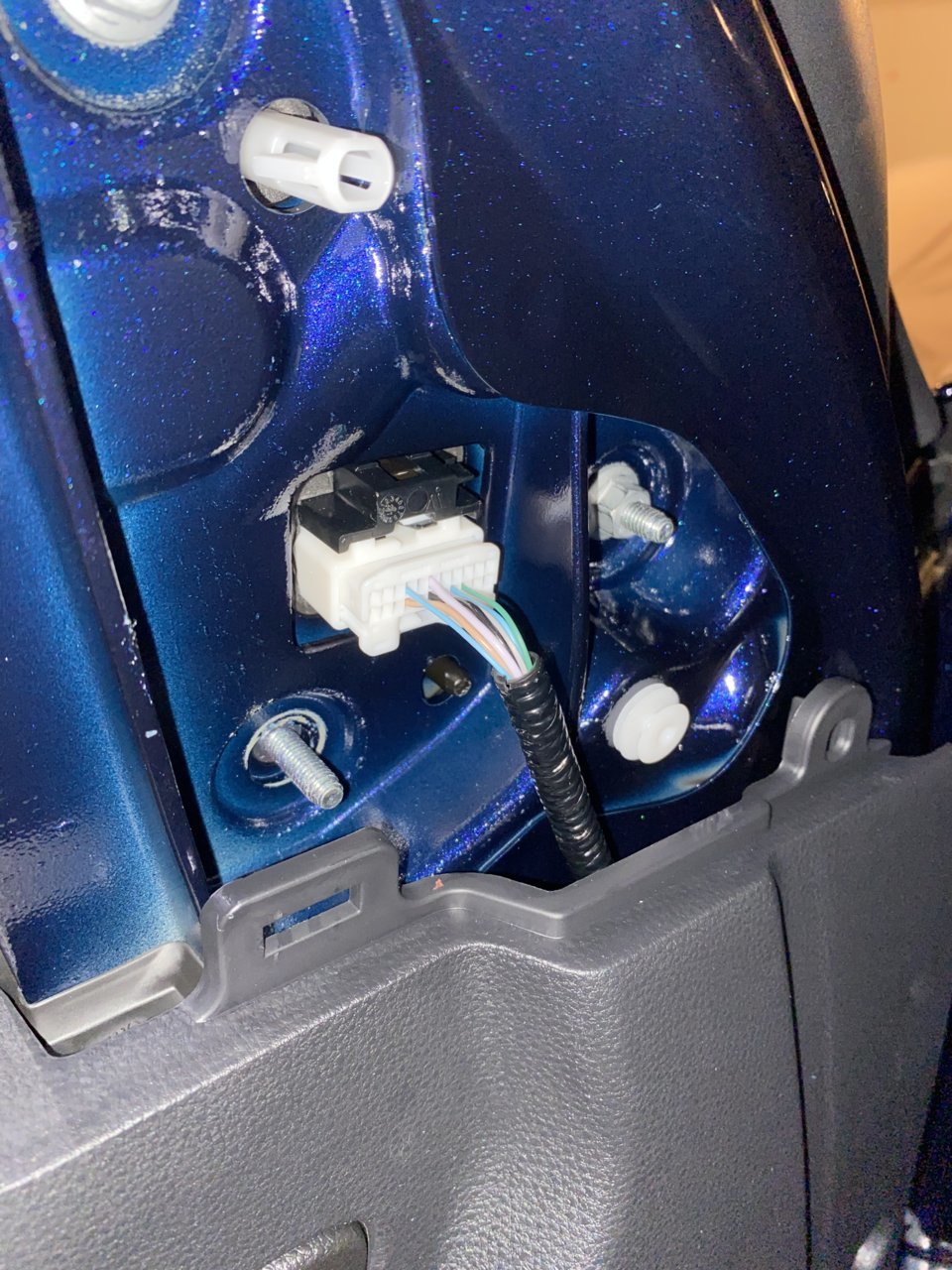 Installed Turn Signal Mirrors, Passenger Side Not Pre-Wired? | Toyota