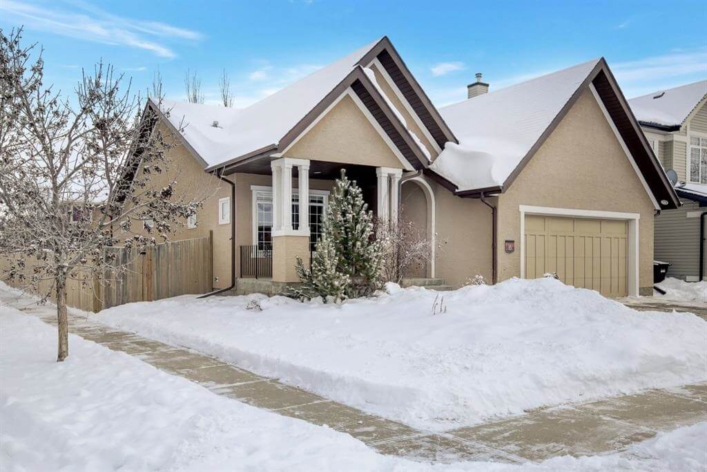 TNT TEAM RE/MAX Calgary 6 Elgin Estates Grove SE