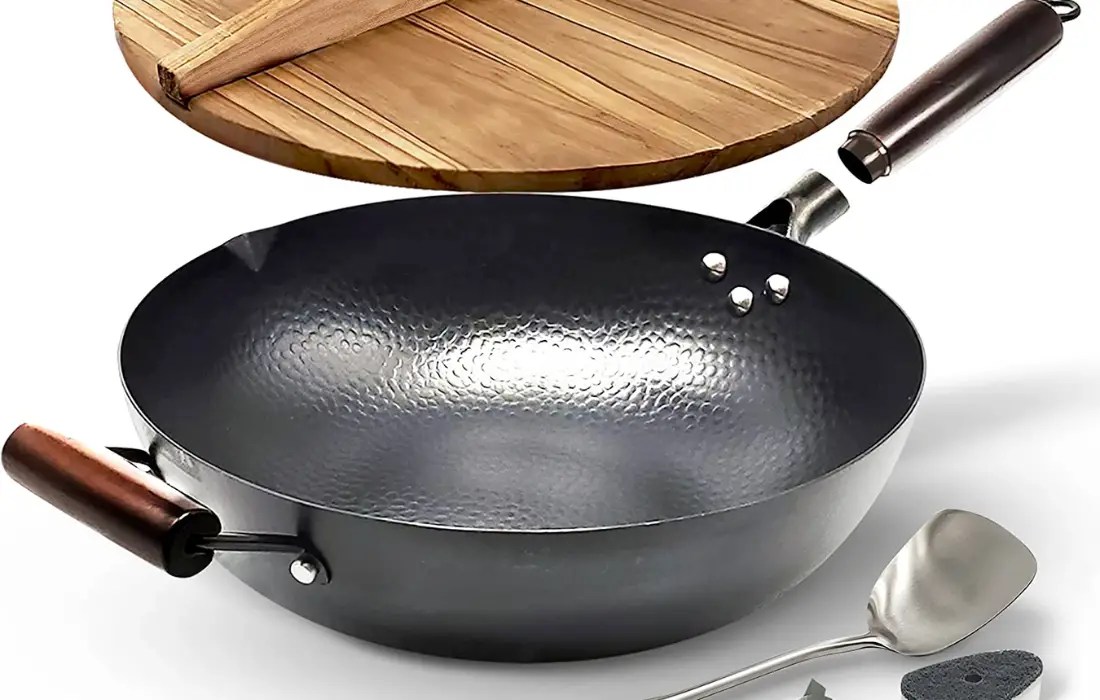 Cast Iron Wok vs Carbon Steel Wok A Comprehensive Comparison