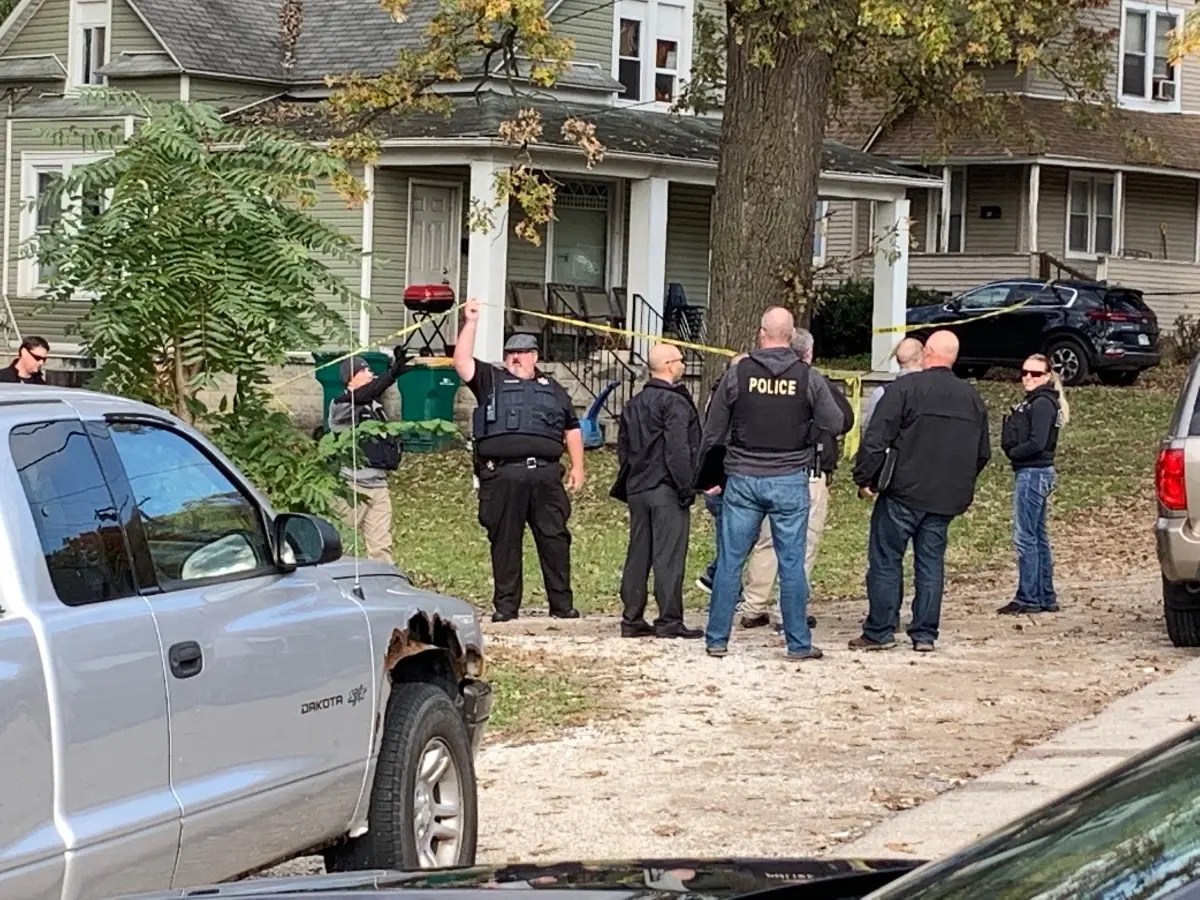 Shooting in Joliet IL Today Suspected Gunman Commits Suicide After