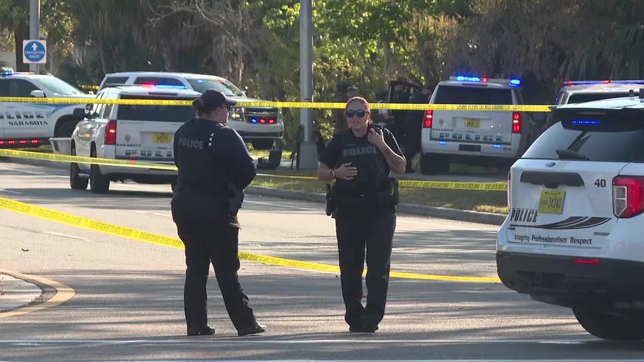 Shooting in Sarasota Police Officer Involved in Sarasota Shooting(03)