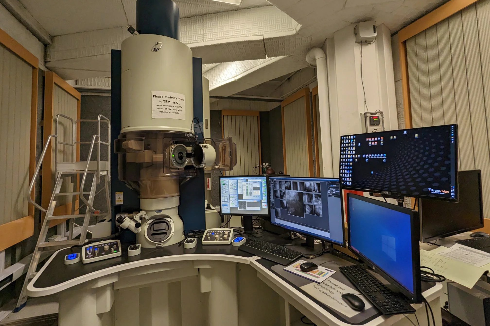 The JEOL JEMARM200CF scanning transmission electron microscope UIC today