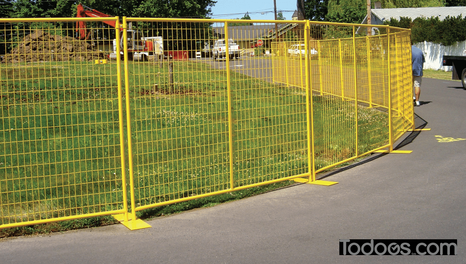 Jewett Cameron Perimeter Patrol Run Temporary Fencing 60 feet Todoos
