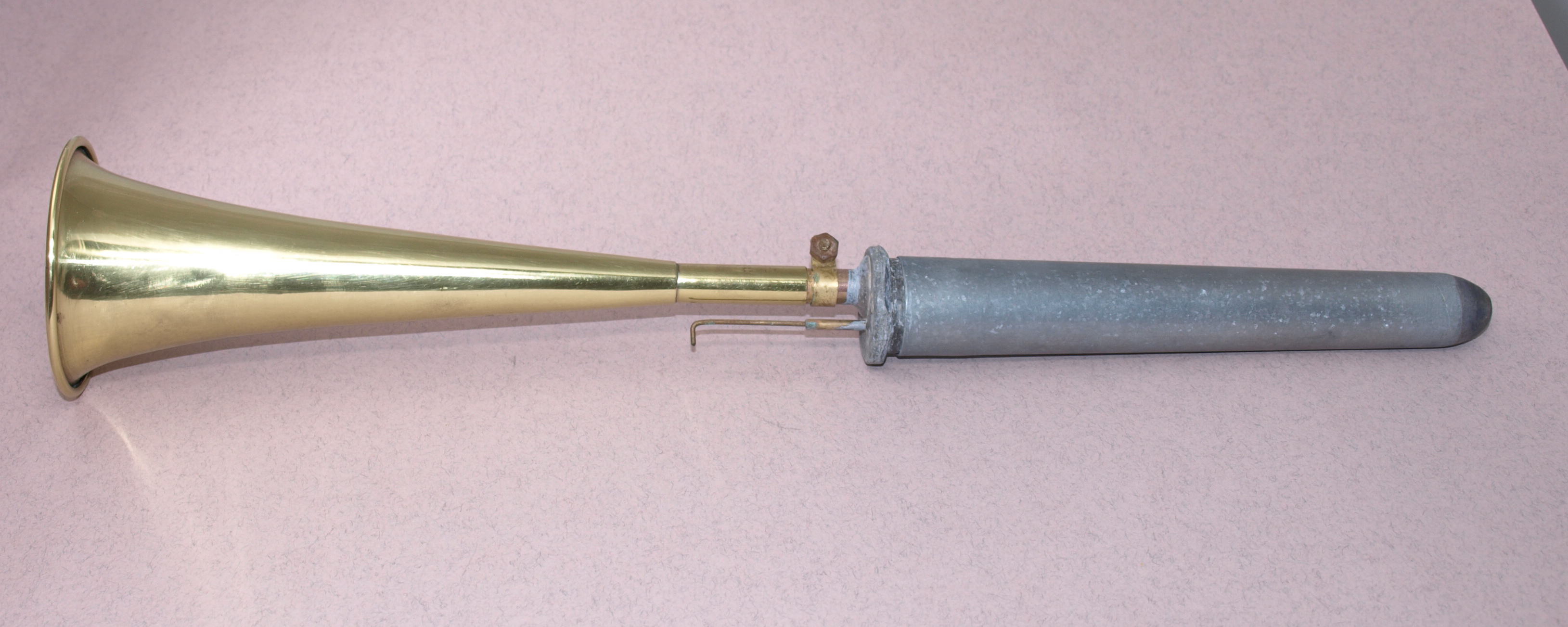 Trumpet Theatre Organ Fact Finder