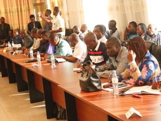 TOGO enseignants 1 Bras de Fer avec le Ministre Kokoroko: les enseignants courbent l'échine et donne un moratoire