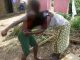 Violences femmes Insolite: insatisfaite, elle fait plier son homme[vidéo]