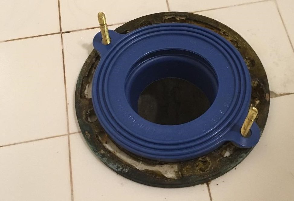 How To Tighten Loose Toilet To Floor at Donna Mcclanahan blog
