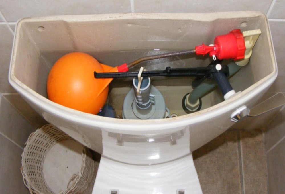 How to Adjust a Toilet Float Ball? Quick Fix with Pro Tips!